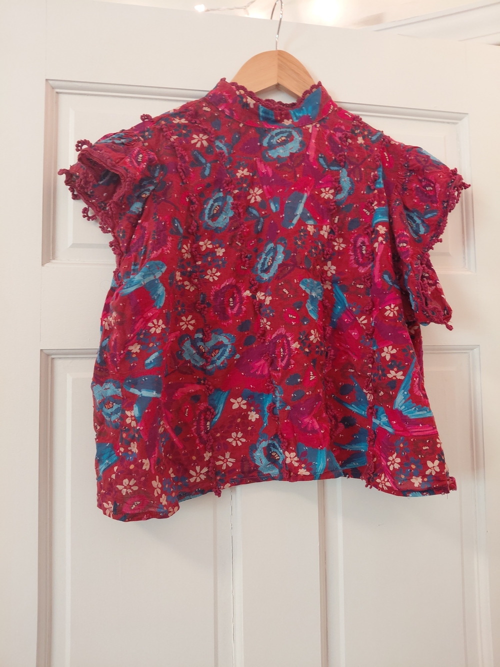 FARM Rio Red Floral Ruffle Sleeve Blouse with Blue Accents
